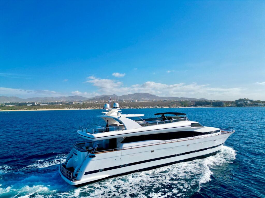 Horizon yacht photo 10