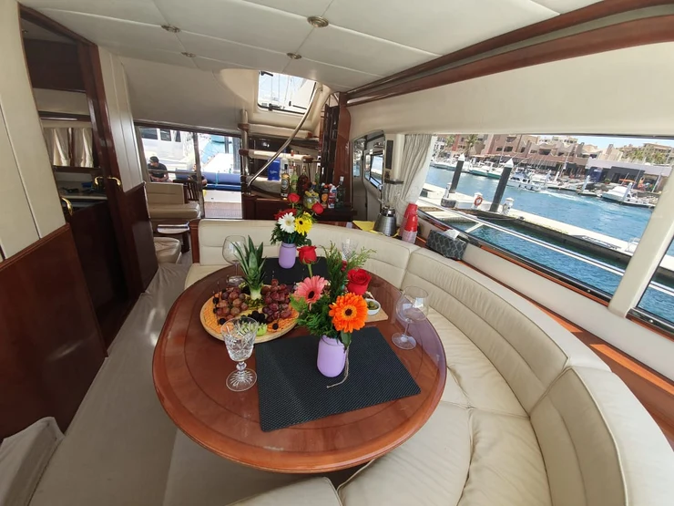 Kailani yacht photo 4