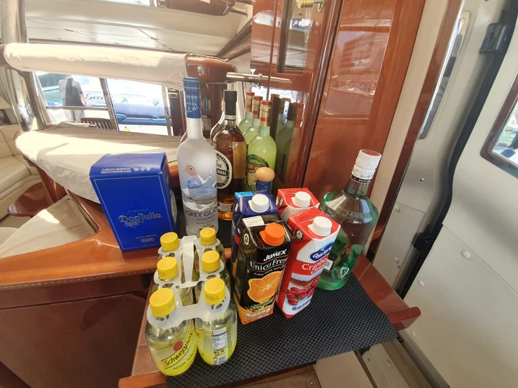 Kailani yacht photo 5