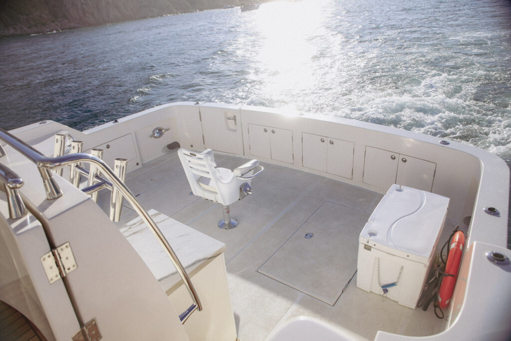 McKinna yacht photo 10