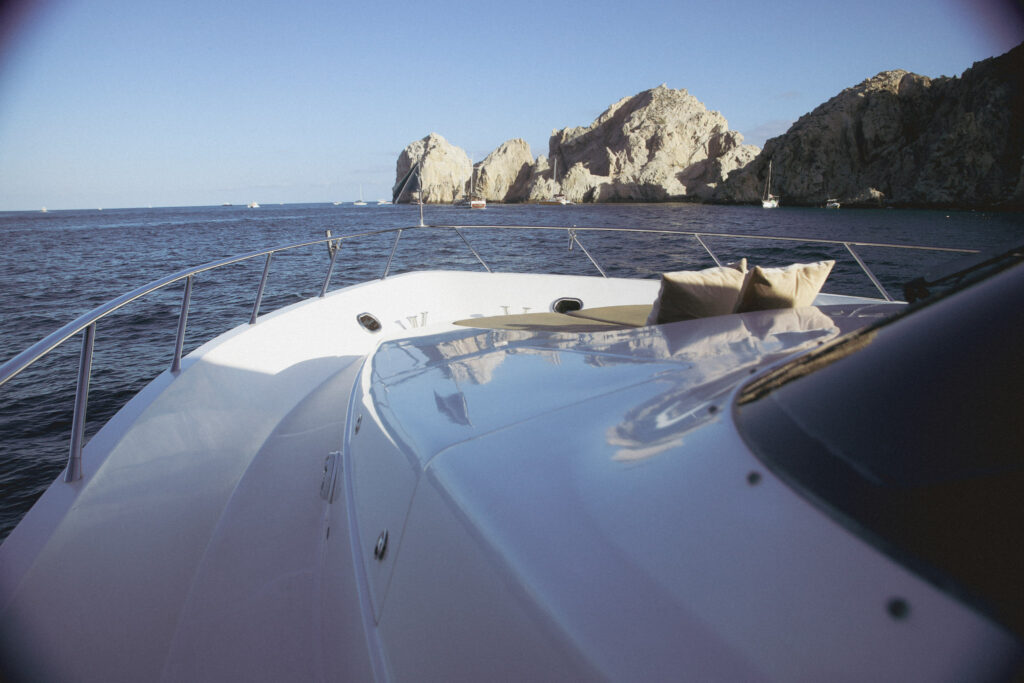 McKinna yacht photo 11