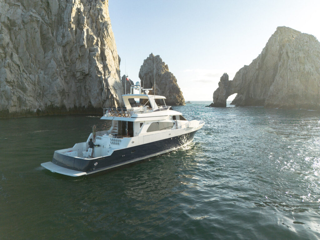 McKinna yacht photo 3