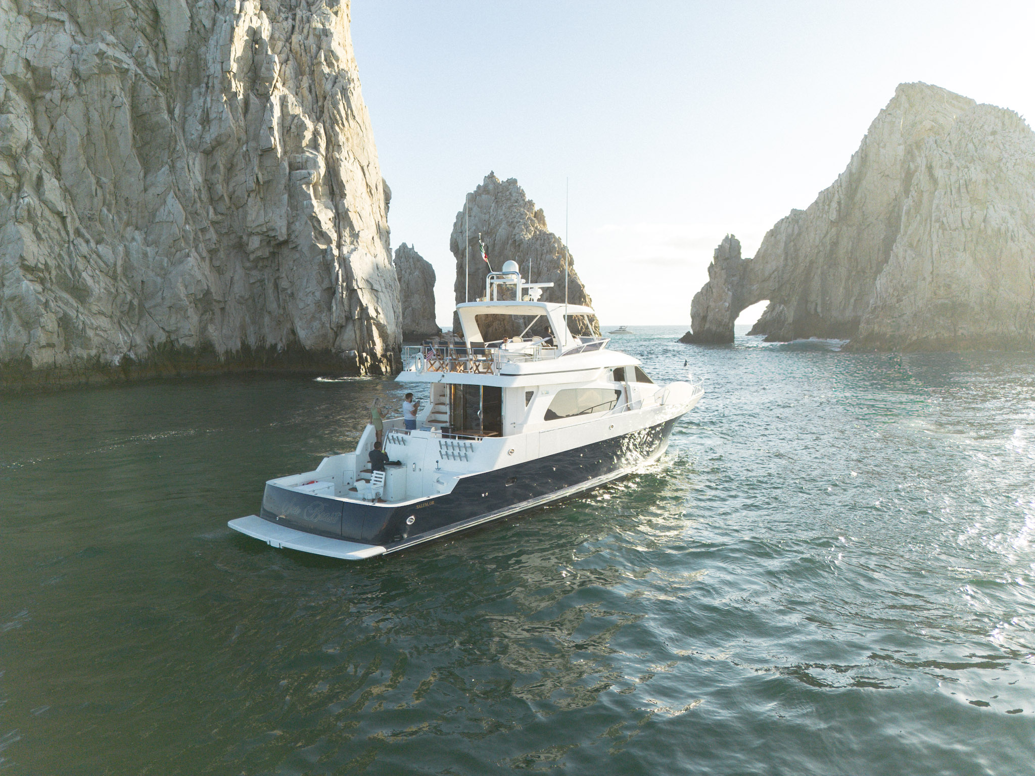 McKinna yacht photo 4
