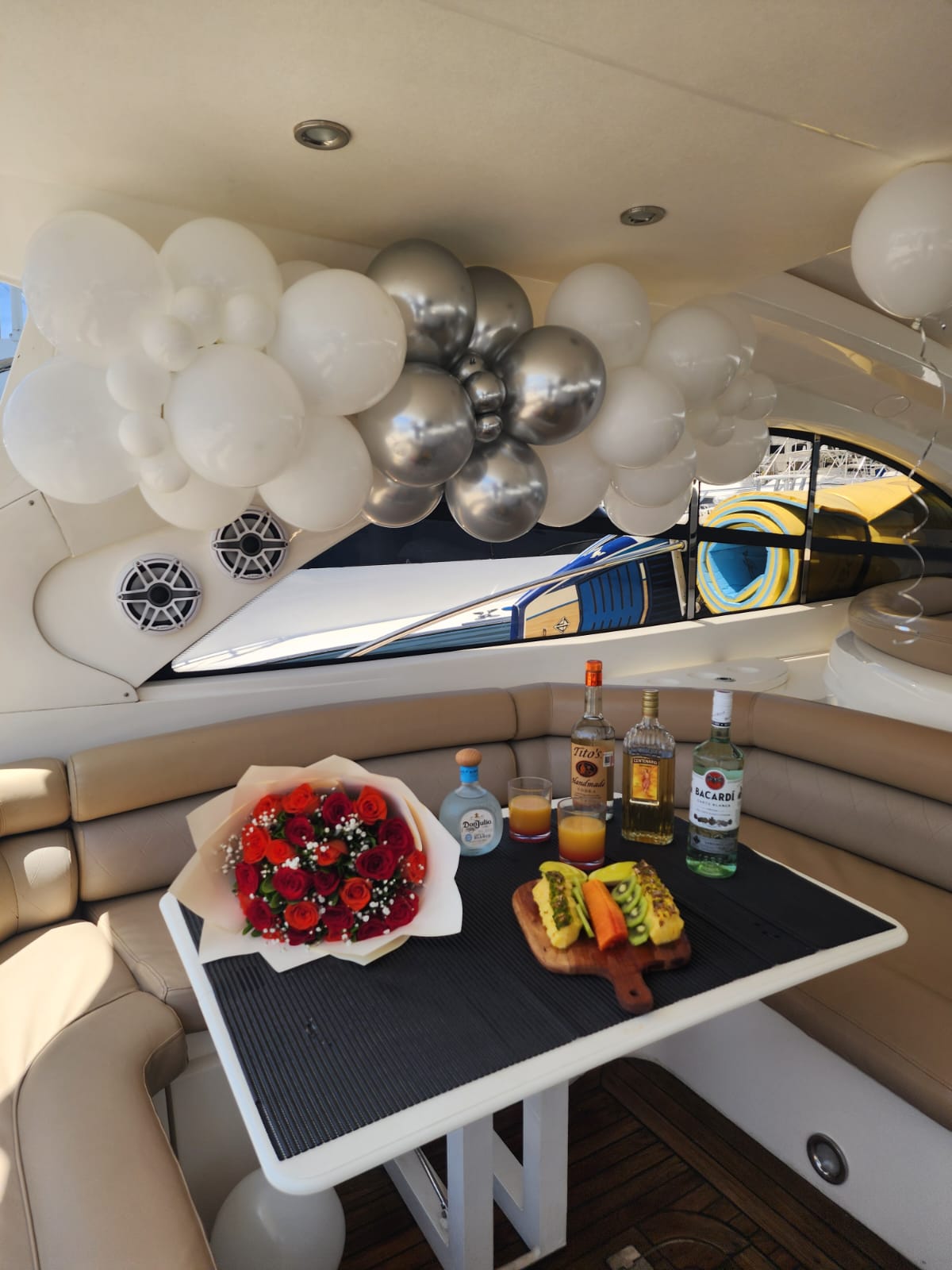 Cabo Dream Yacht guest photo 29