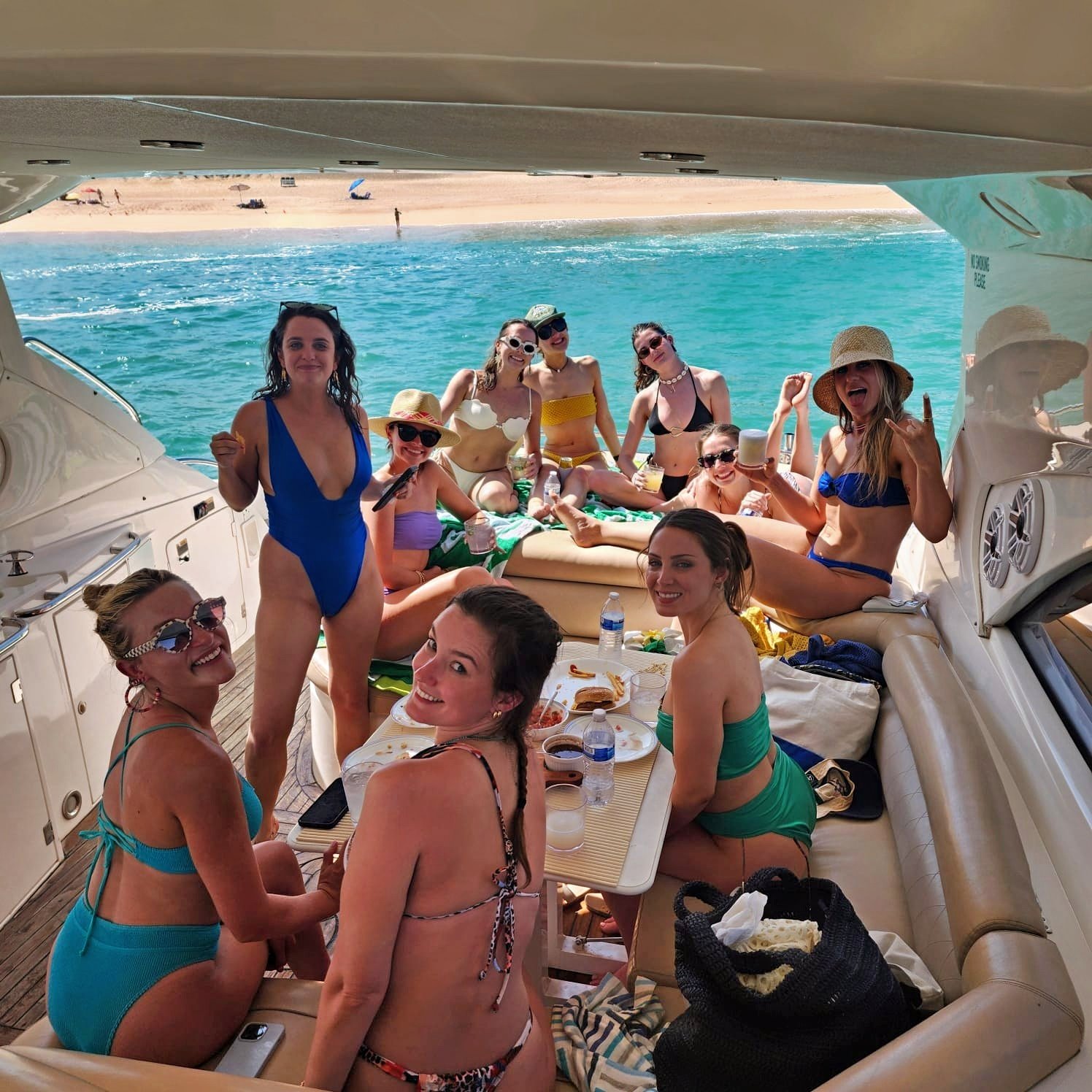 Cabo Dream Yacht guest photo 35