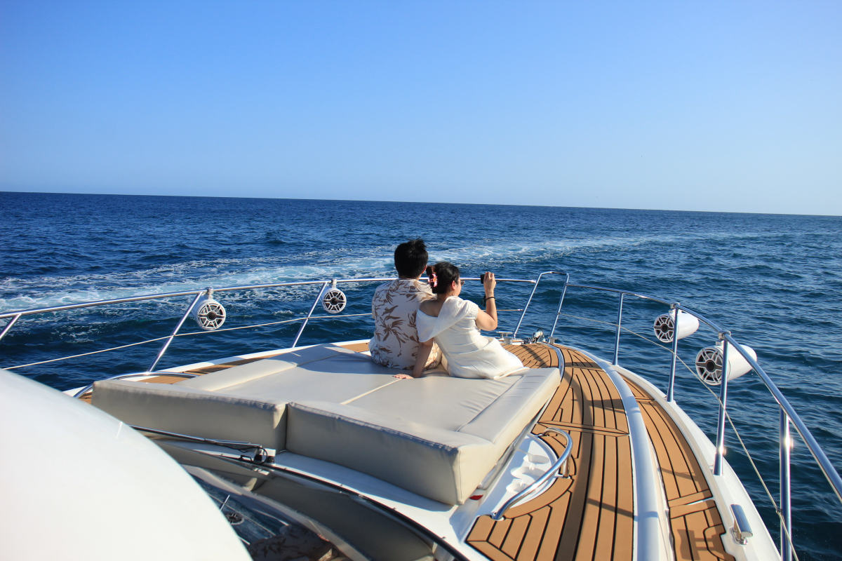 Cabo Dream Yacht guest photo 67