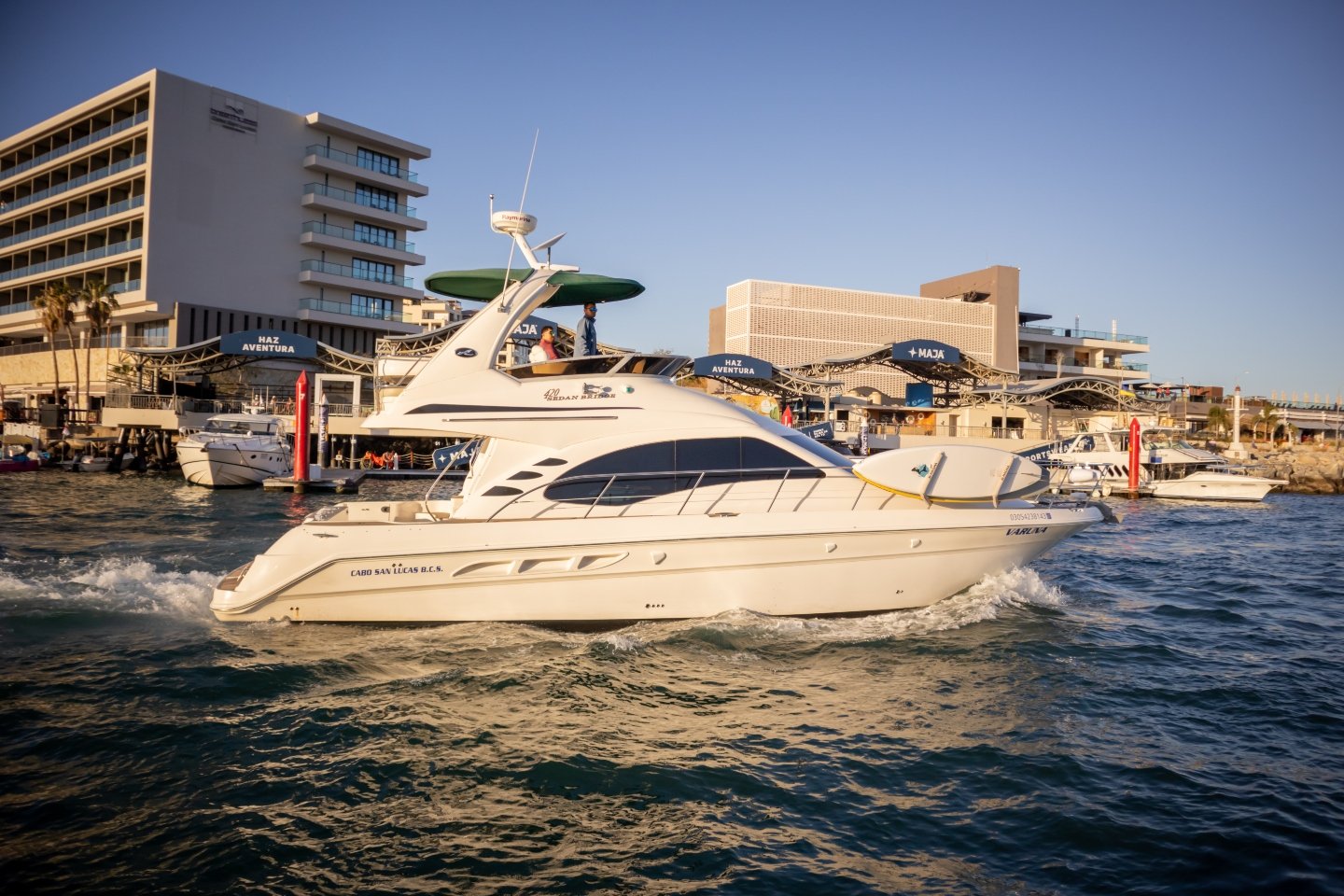 Varuna yacht photo 3